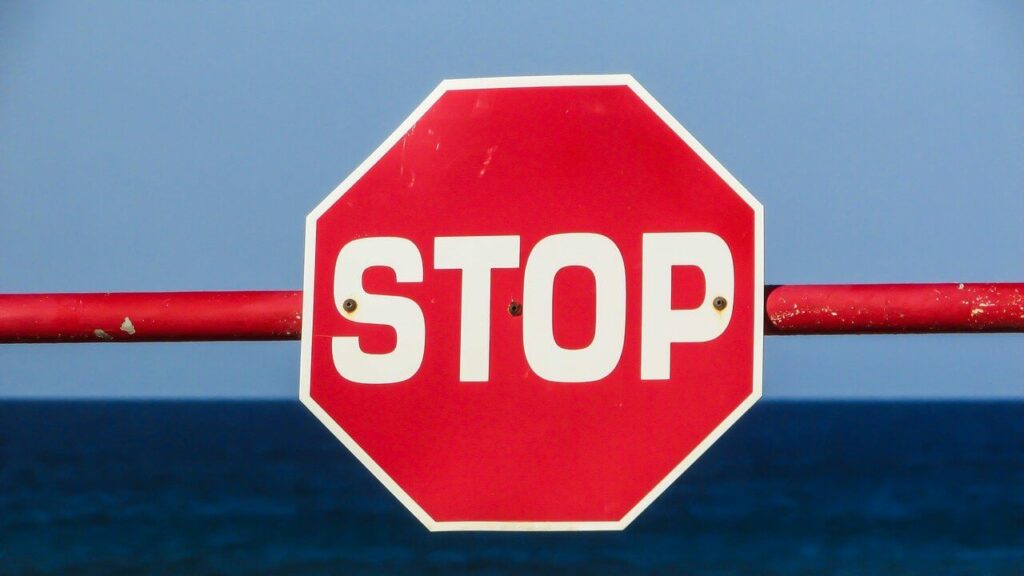 Stop Schild – Sei gewarnt